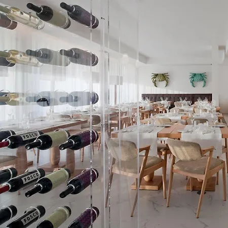 Furadouro Boutique & Οβάρ