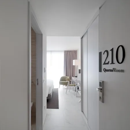 فندق Furadouro Boutique & 4*
