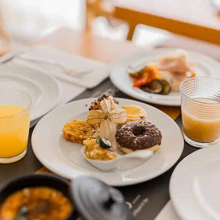 Отель Furadouro Boutique & 4*