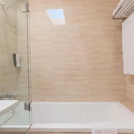Furadouro Boutique & 4* Овар