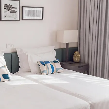 Отель Furadouro Boutique & 4*
