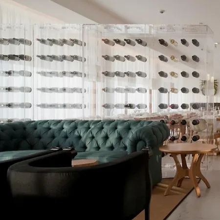 מלון Furadouro Boutique & 4*